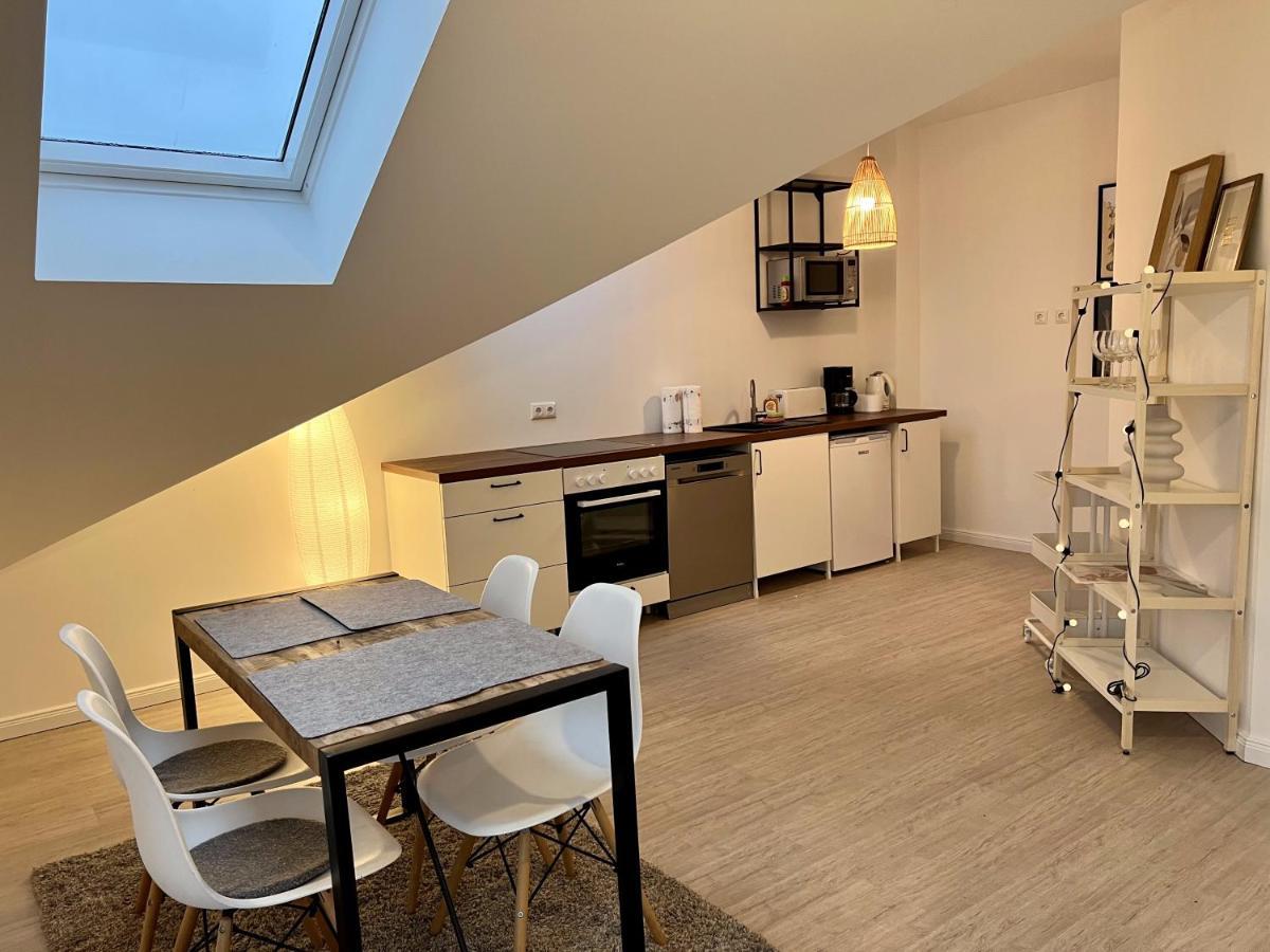 Gemuetliche Apartments Direkt An Der Grenze Von Hamburg Norderstedt Buitenkant foto