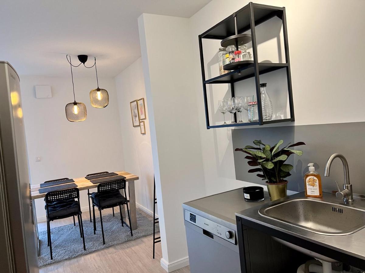 Gemuetliche Apartments Direkt An Der Grenze Von Hamburg Norderstedt Buitenkant foto
