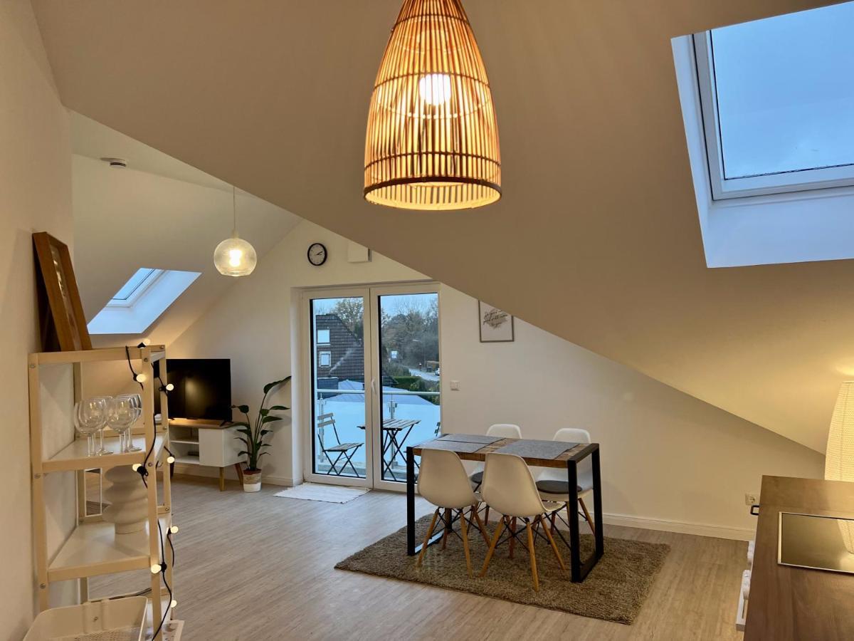 Gemuetliche Apartments Direkt An Der Grenze Von Hamburg Norderstedt Buitenkant foto