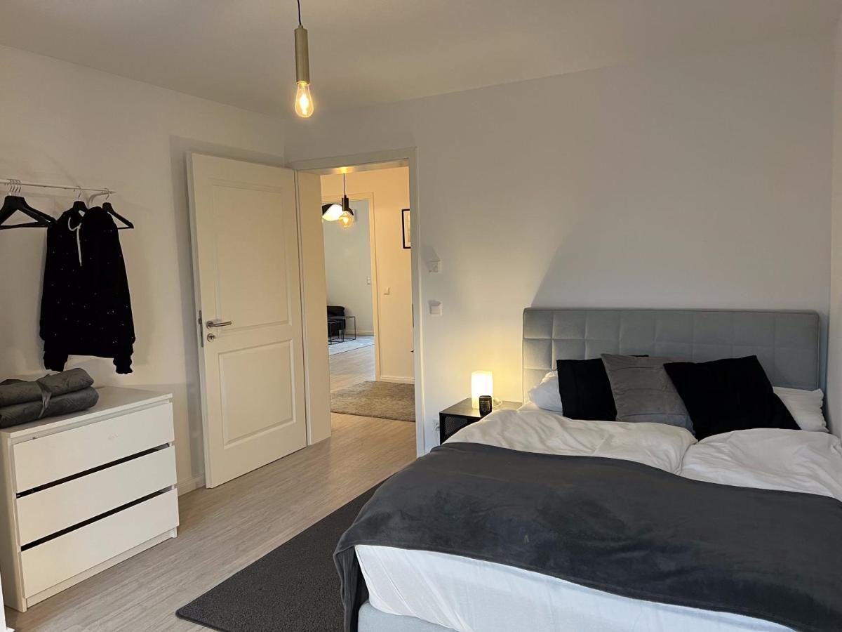 Gemuetliche Apartments Direkt An Der Grenze Von Hamburg Norderstedt Buitenkant foto