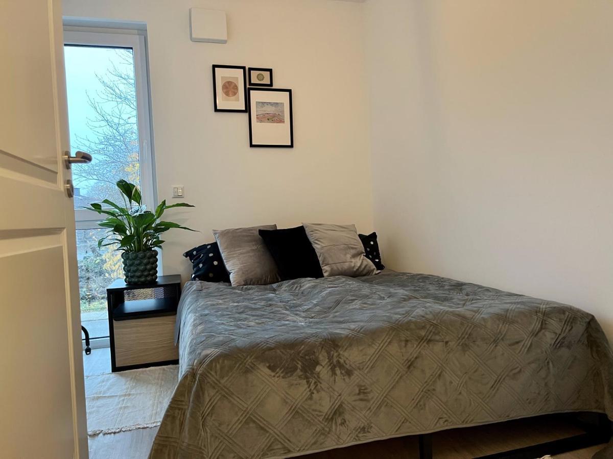Gemuetliche Apartments Direkt An Der Grenze Von Hamburg Norderstedt Buitenkant foto