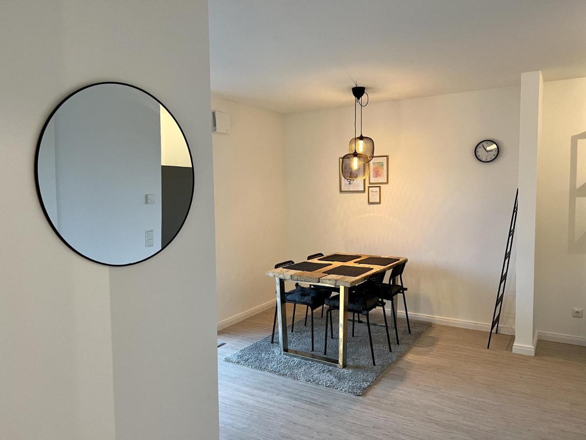 Gemuetliche Apartments Direkt An Der Grenze Von Hamburg Norderstedt Buitenkant foto