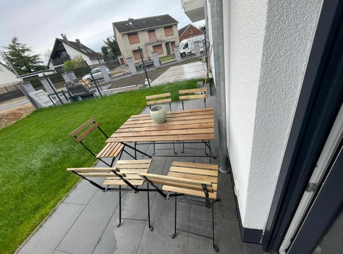 Gemuetliche Apartments Direkt An Der Grenze Von Hamburg Norderstedt Buitenkant foto